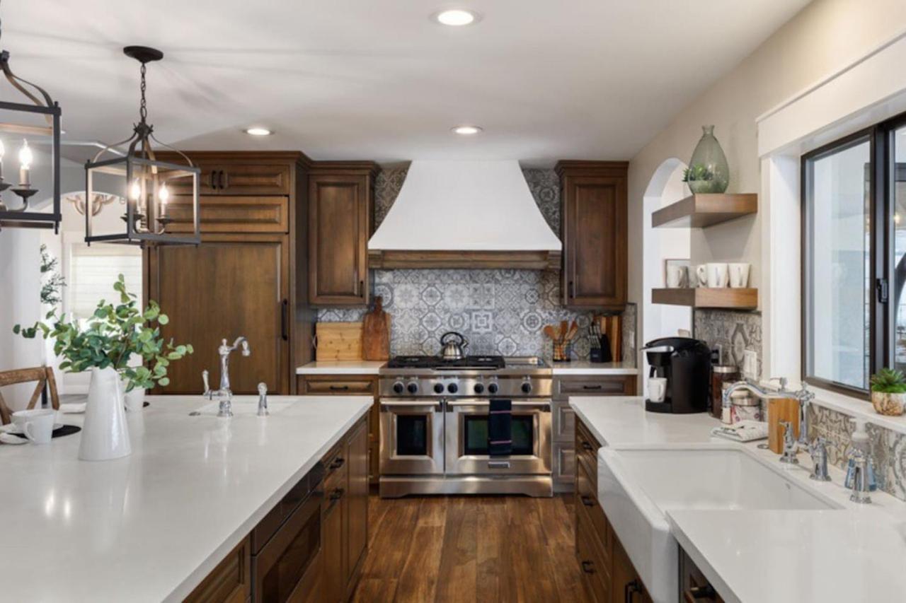 Multi-million Dollar Estate, Pickle Ball, Heated Pool *
