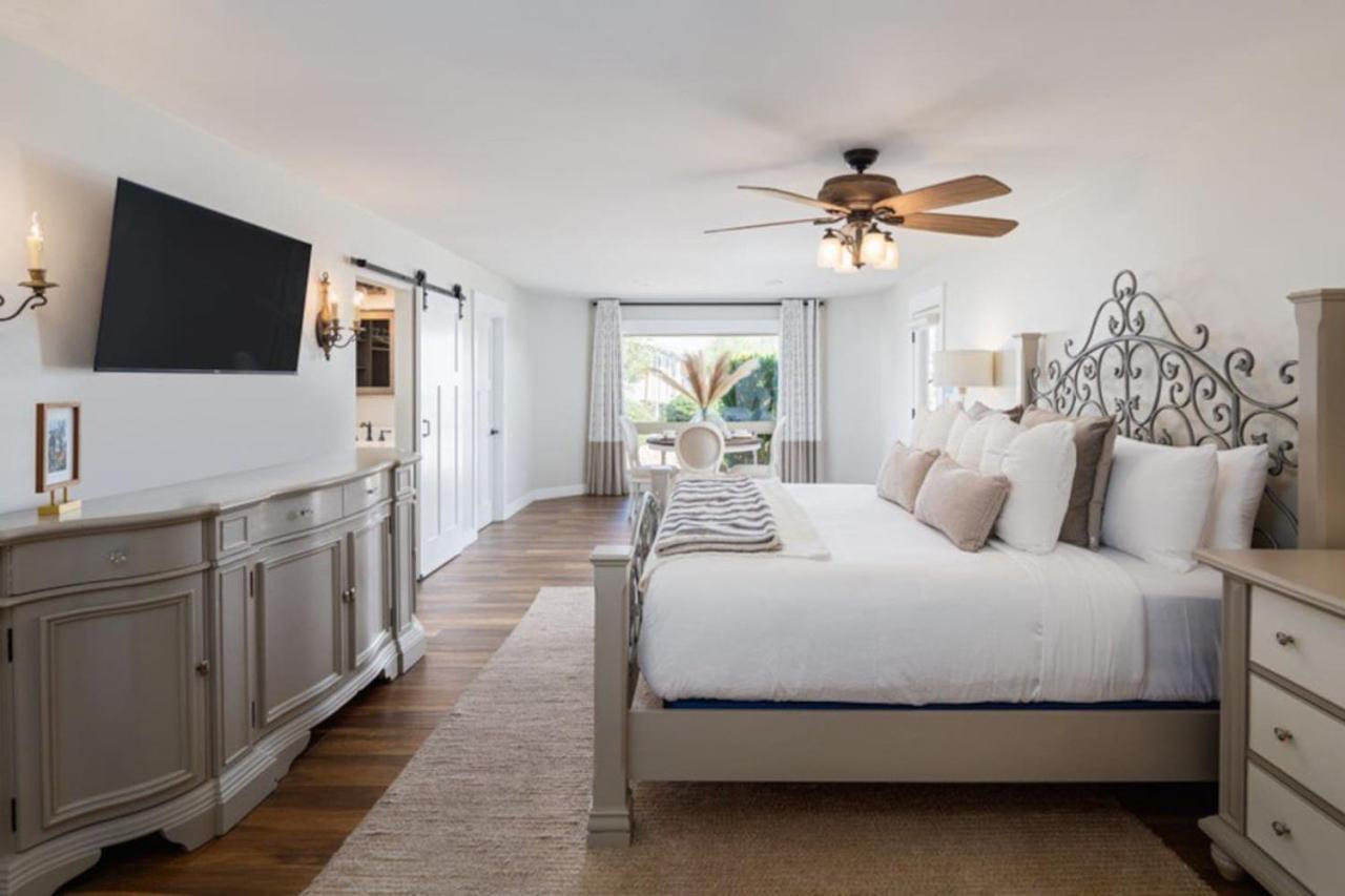 Multi-million Dollar Estate, Pickle Ball, Heated Pool